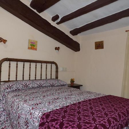 El Moli D'En Sola-Allotjaments Rurals La Vall de Bianya Exterior foto