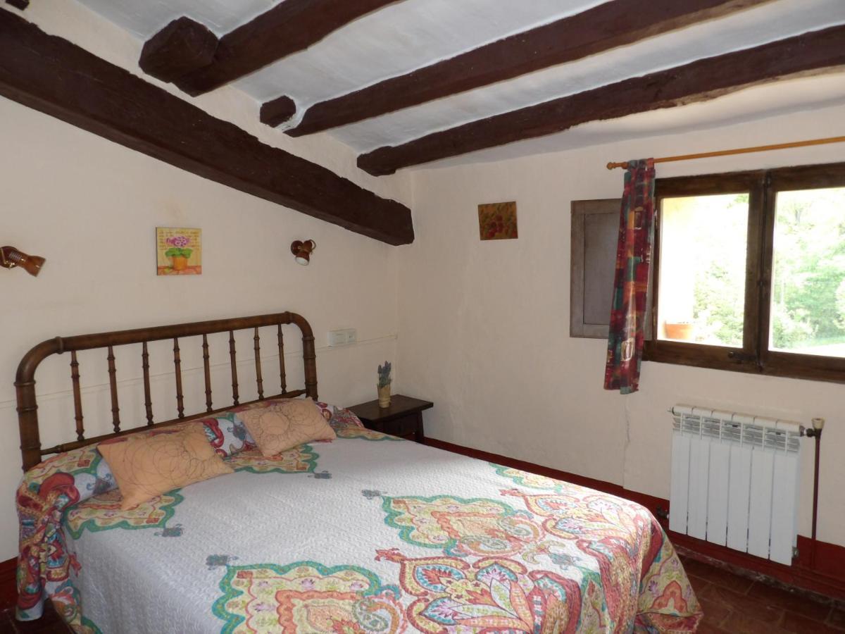 El Moli D'En Sola-Allotjaments Rurals La Vall de Bianya Exterior foto